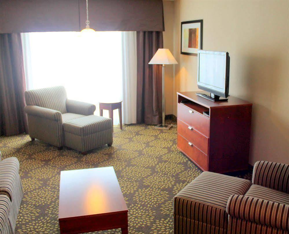 Holiday Inn Express & Suites Ripley By Ihg Exteriér fotografie