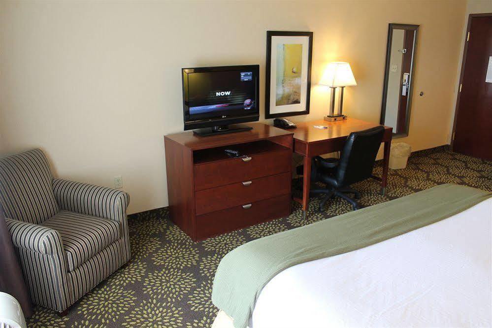 Holiday Inn Express & Suites Ripley By Ihg Exteriér fotografie