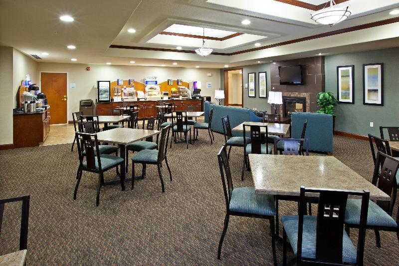 Holiday Inn Express & Suites Ripley By Ihg Exteriér fotografie